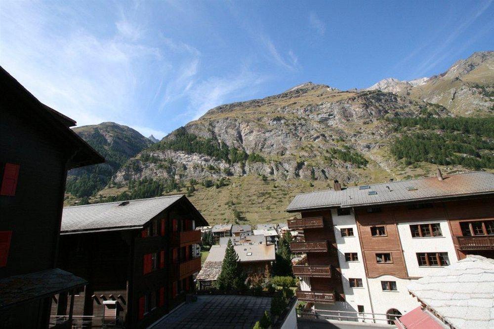 Haus Colosseo Zermatt Exteriér fotografie